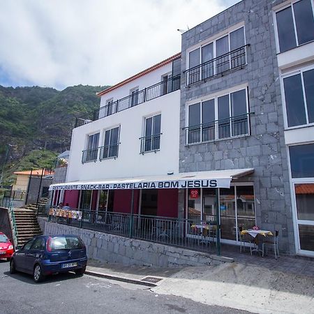 Seaside Family Apartment - Madeira Island เซาวิเซนเจ ภายนอก รูปภาพ